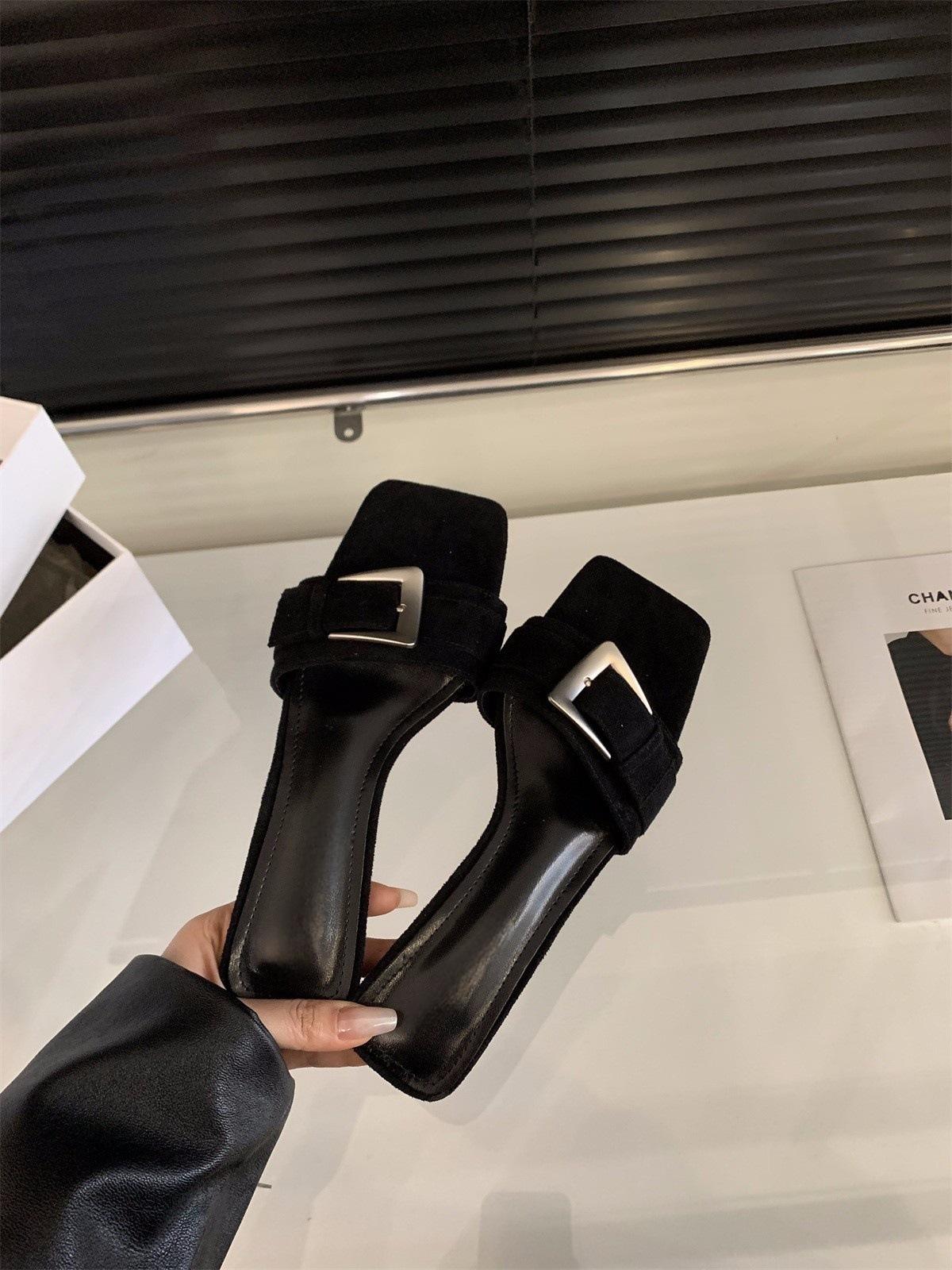 

French small heel high heels red one-word slippers women s shoes wear 2025 new summer temperament sandals 35