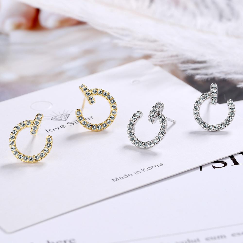 Simple Compact Chillout Nail Fashion Zirconia Sparkling Classic Stud Earrings for Women Dazzling Female Elegant Accessories Timeless Jewelry