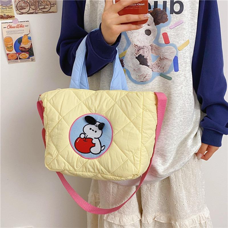 Cute Contrasting Color Portable Large-capacity Bucket Bag Girl Heart Niche Tote Bag Female Cartoon Messenger Bag