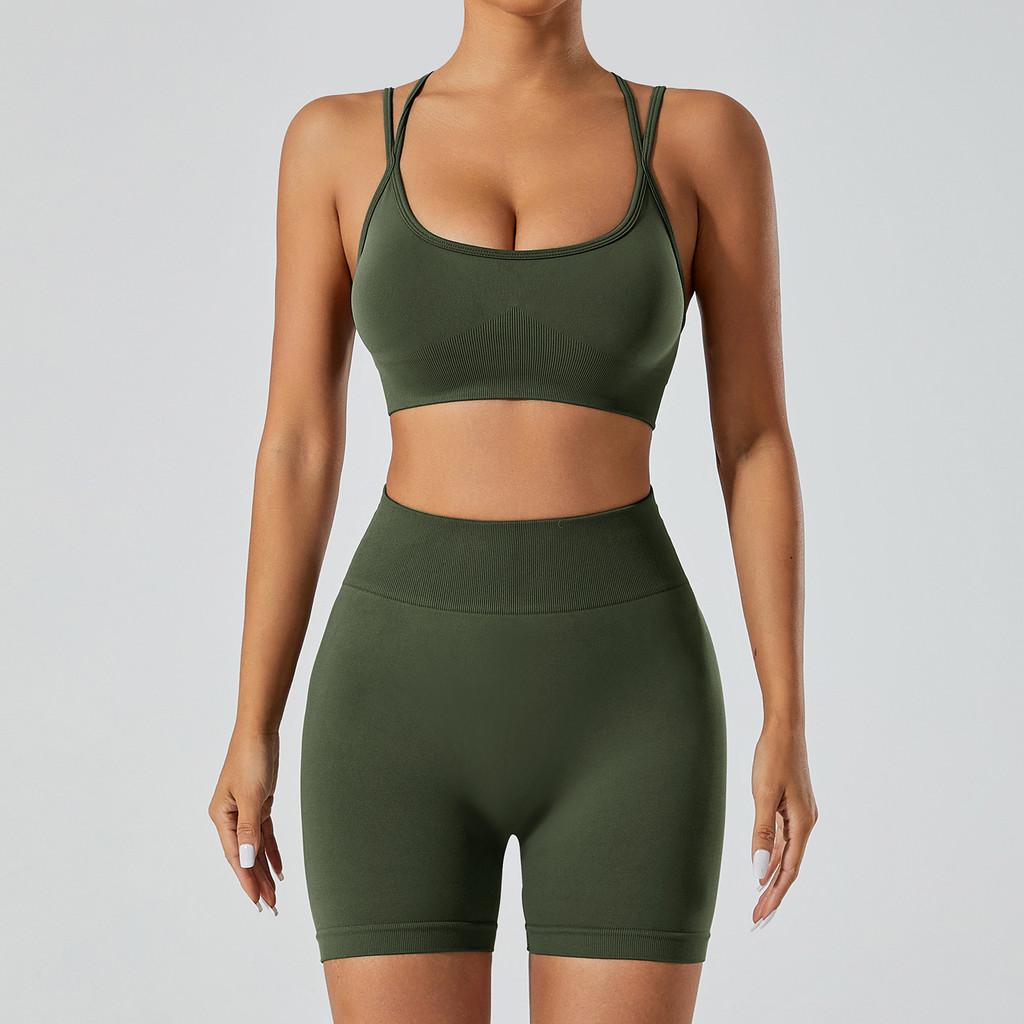 Seamless Yoga Set For Women With Quick Dry Fabric Perfect For Running And Fitness Activities