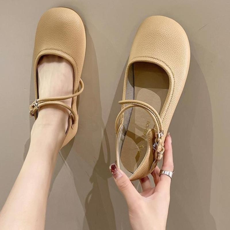 Spring summer new flat shoes with soft sole simple comfortable breathable versatile suitable for daily casual wear