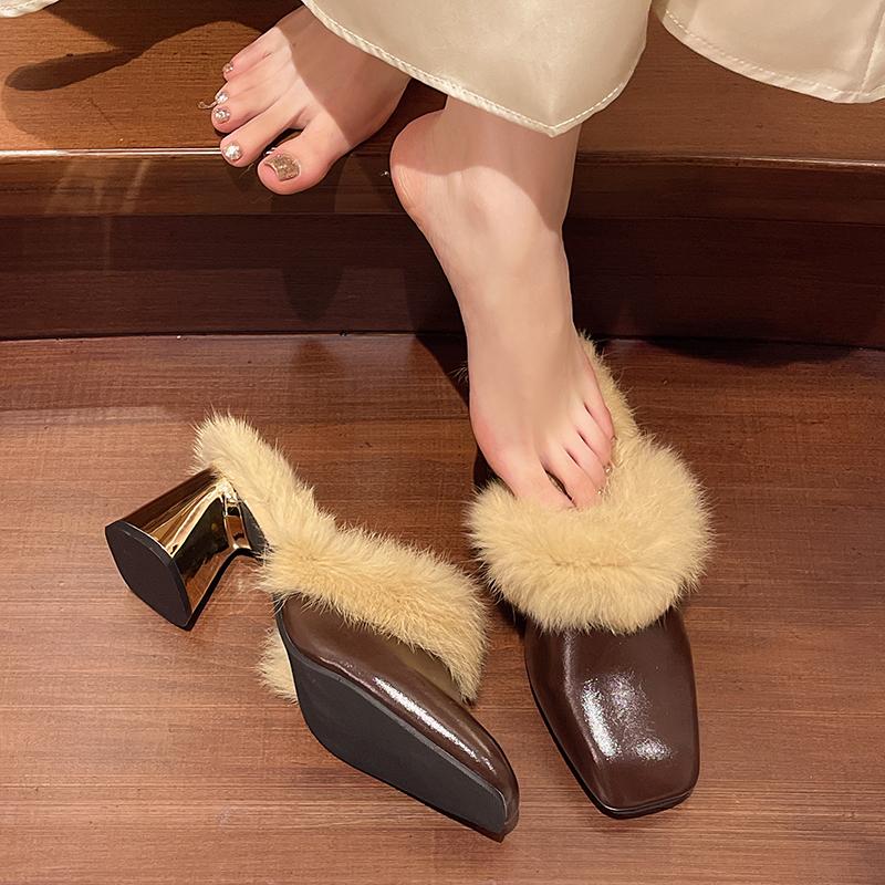 Fur Women Flats Cotton Boots Pointed Toe Suede Warm Shoes Designer Snow Boots Short Plush Walking Sexy Lady Shoes