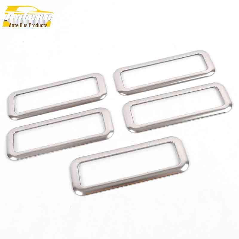 

Декоративное кольцо из нержавеющей стали для воздуховода третьего ряда SWM X7