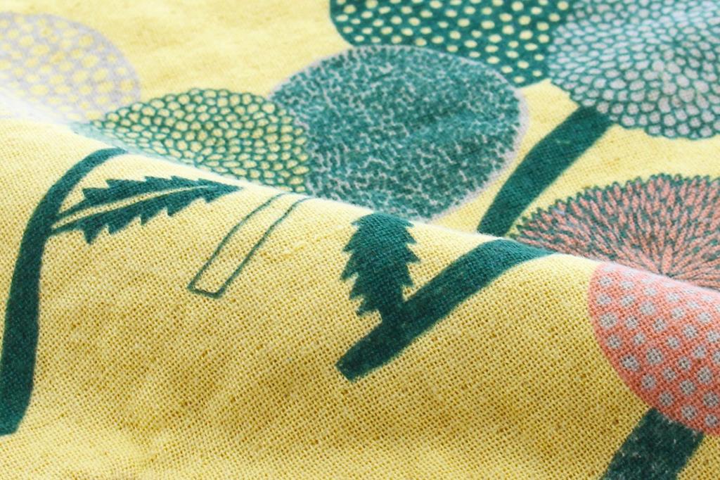 Kusubashi Mon Ori morita MiW Fluffy Animal 25 x 25cm Handkerchief, Rabbit, Yellow, A-64789-86-Y,