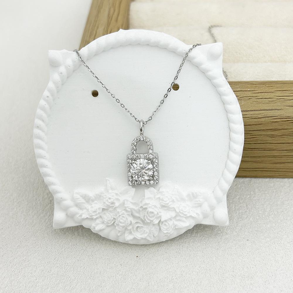 Elegant 1 Carat Moissanite Lock Pendant Necklace in S925 Sterling Silver for Women