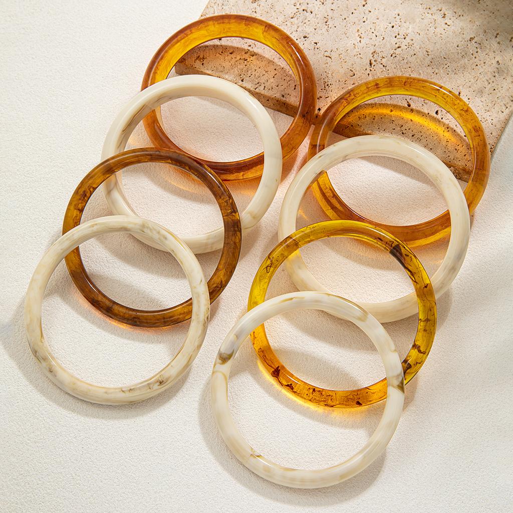 Vintage amber-colored marble pattern bracelet set, light luxury resin wide band