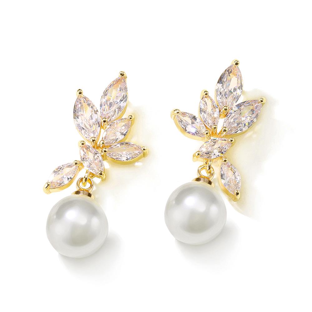 RAKOL Elegant Pearl Earrings for Women - European & American Stylish Fashion Trend Jewelry