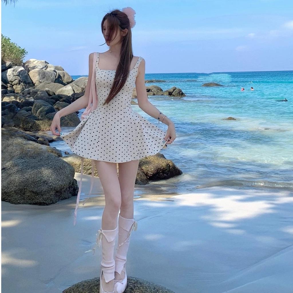Small French polka dot suspender dress children's summer new temperament beautiful a word puffy skirt