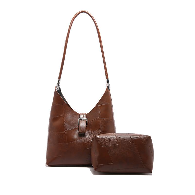 

Chic Large Capacity Women s Shoulder Bag Fashionable Retro Tote In Black White Almond Color коричневий