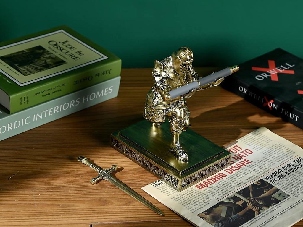HDMbigmi Guard Knight Pen organizér na pero a pryskyřičná tužka dárek do kanceláře nebo domácnosti královský držák, stojan, příslušenství, držák, (Bronz)