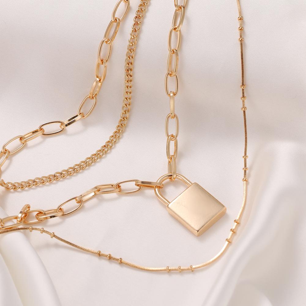 Suit Necklace Personality Fashion Pride Charm Jewelry Temperament Elegant Five Element Light Bead Chain Necklace