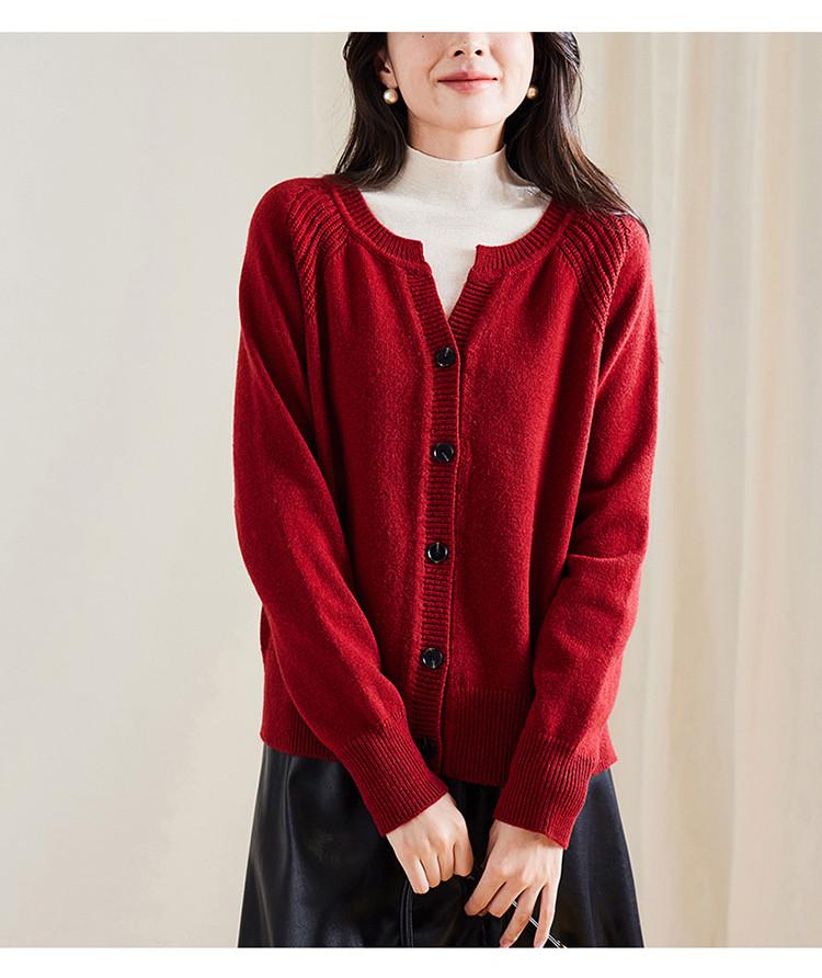 V-neck knitted cardigan jacket for women in autumn 2025, versatile wool sweater, solid color sweater for casual wear