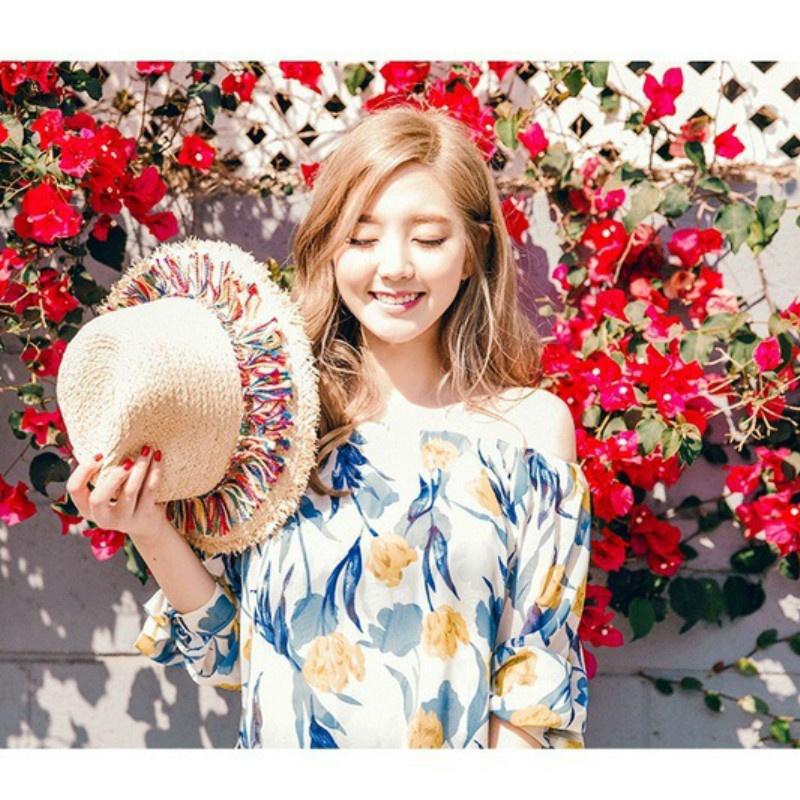 Chapeaux de plage pour femme Tassel de couleur Été Paille Extérieur Chapeaux de soleil pour femme Chapeau Chapeau d'été