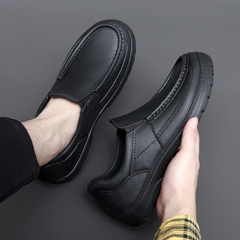 Man Shoes Waterproof Oil-proof Chef Shoes Lightweight EVA Kitchen Work Shoes Comfort Soft Loafers Casual Moccasins Rain Footwear