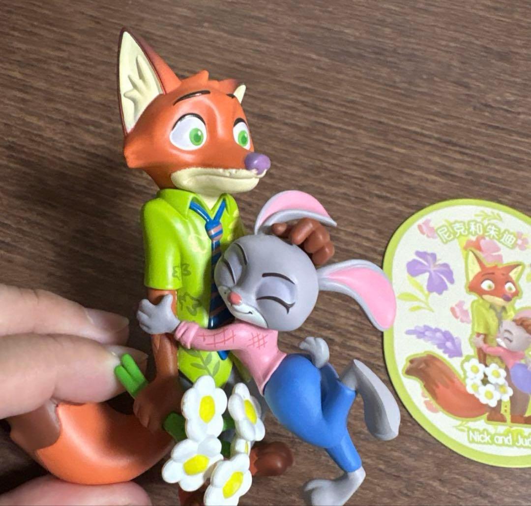 

[USED] Zootopia Flower World Nick Judy, Zootopia