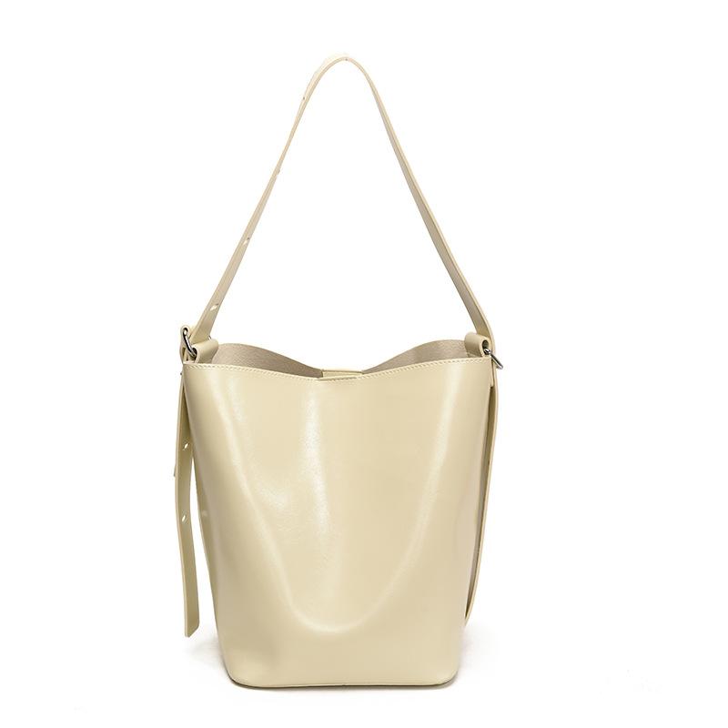 Lazy Wind Bucket Bag Women's Autumn and Winter New Large-capacity Commuter Bag Simple Messenger Tote Women's Bag