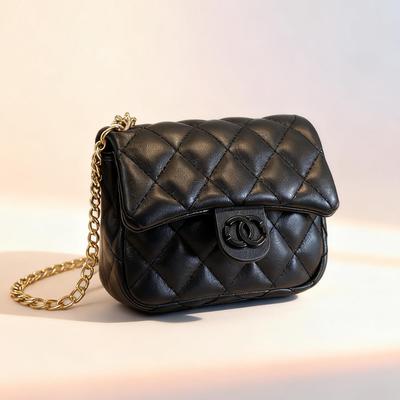 Chic Diamond Pattern Leather Crossbody Bag - Versatile Underarm Design for Daily Travel
