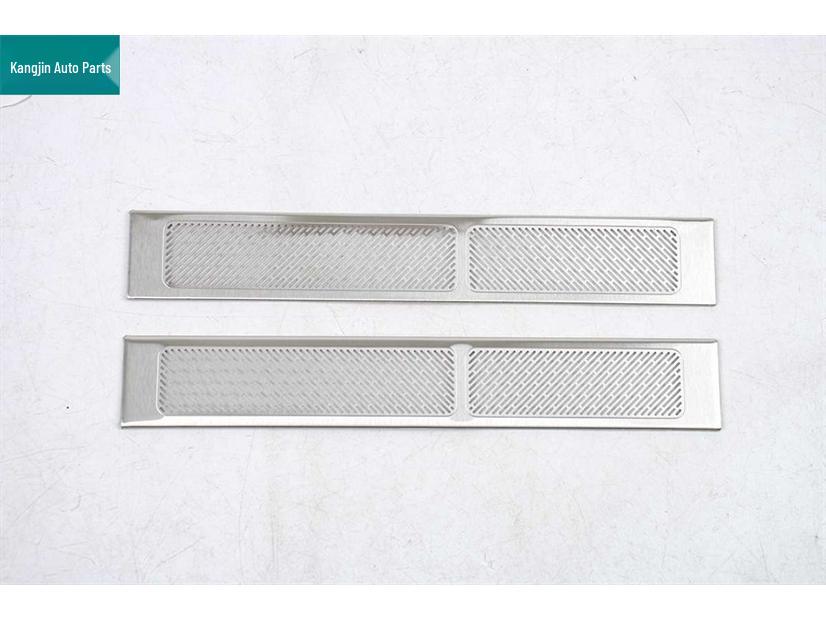 Ideal 25 I8 Silver Steel Interior Front Hood & Four Door Speaker Covers