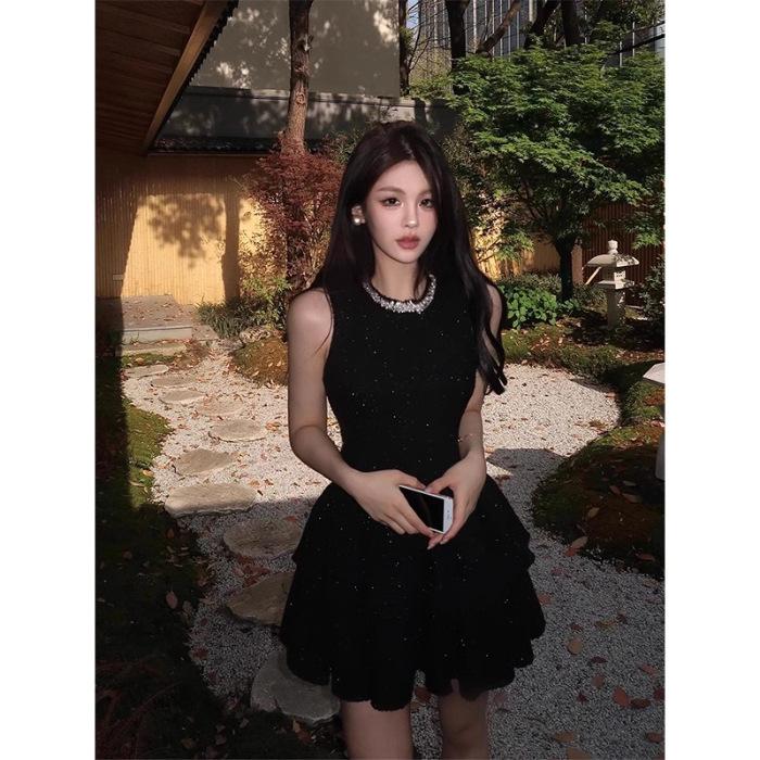 Elegant French-Style Waist-Cinching Little Black Dress for Women - Perfect for Summer Parties and Birthdays.