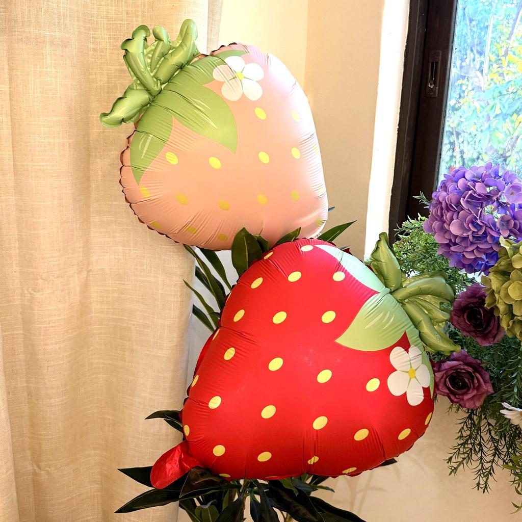 Strawberry Cartoon Foil Balloon for Kids' Party Decoration