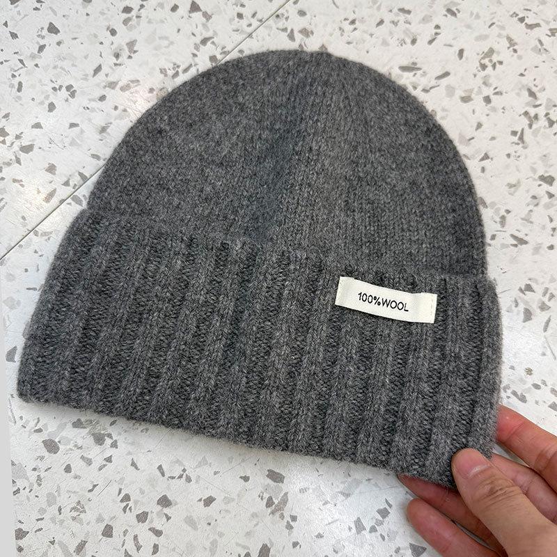 Wool hat women's autumn and winter big head circumference to keep warm and show a small face% pure wool casual dome shopping knitted hat cold hat