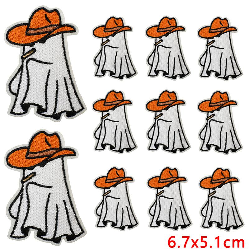 10pcs /Lots Cartoon /Halloween Series Horrible Pumpkin Head Iron On Embroidered Patches Diy Ghost Basketball Iron On Patches 