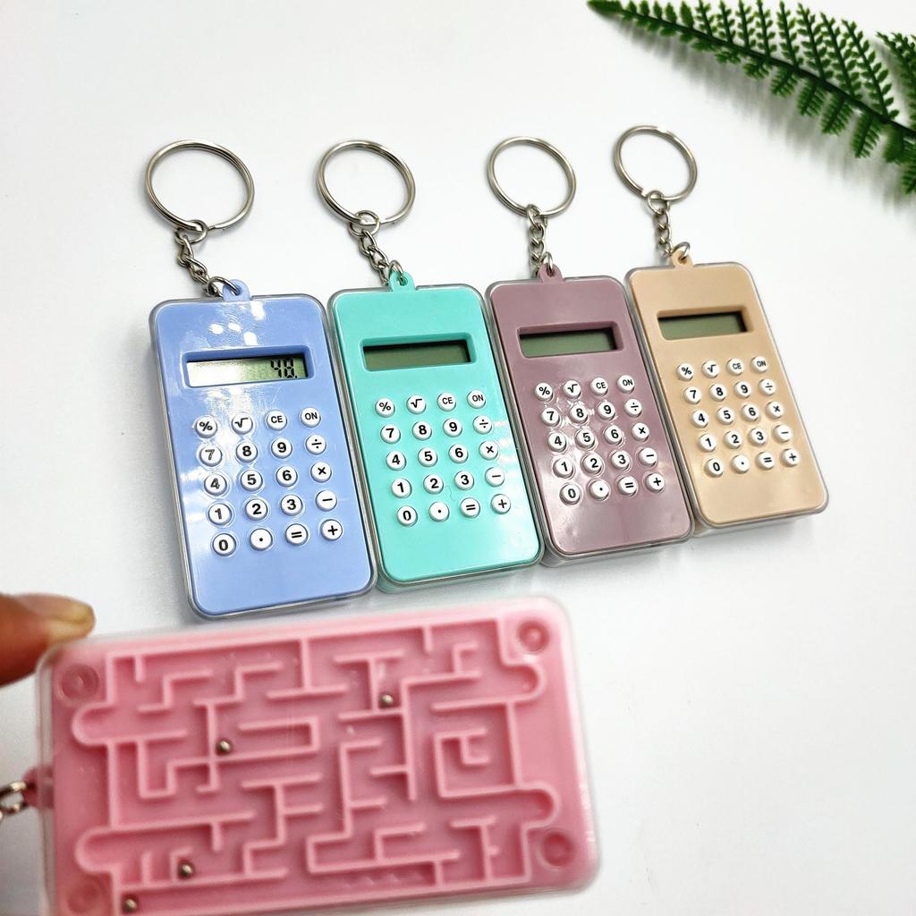 Creative Maze Keychain Calculator: Office Stress Reliever, Student-Friendly Pendant, Perfect Small Gift