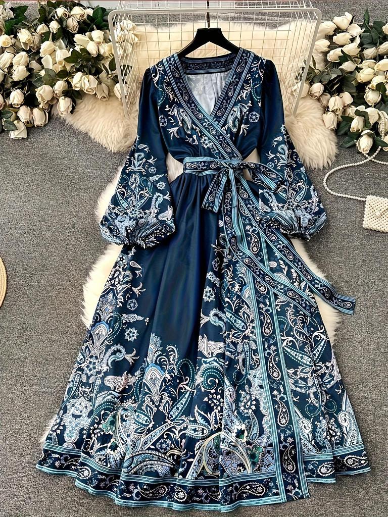 Abito lungo con scollo a V, stile etnico, con cintura in vita e maniche lunghe per donna, collezione Primavera 2026