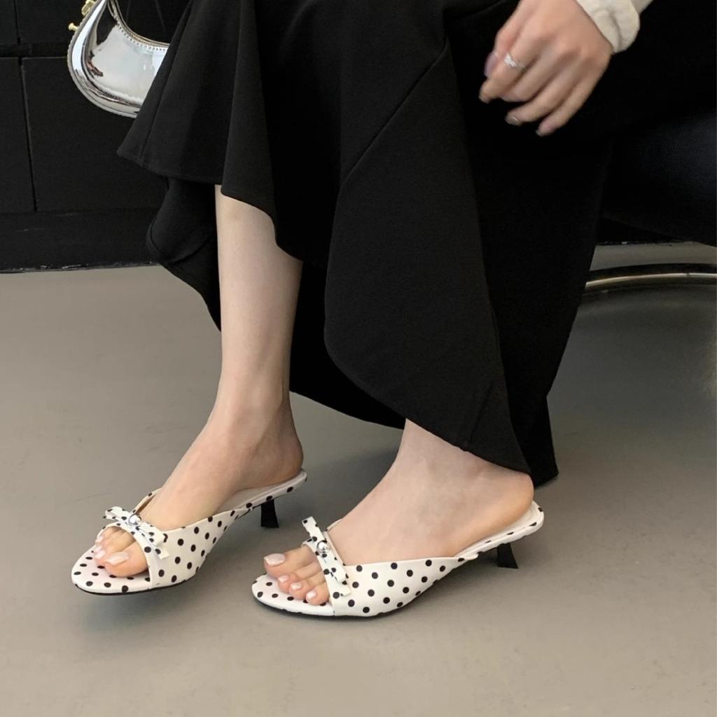 With Skirts, Thin Heels, Small Sandals, Women's Summer Wear 2025 New Fashion Polka Dot Kitten and Cool Slippers, One-word Slippers