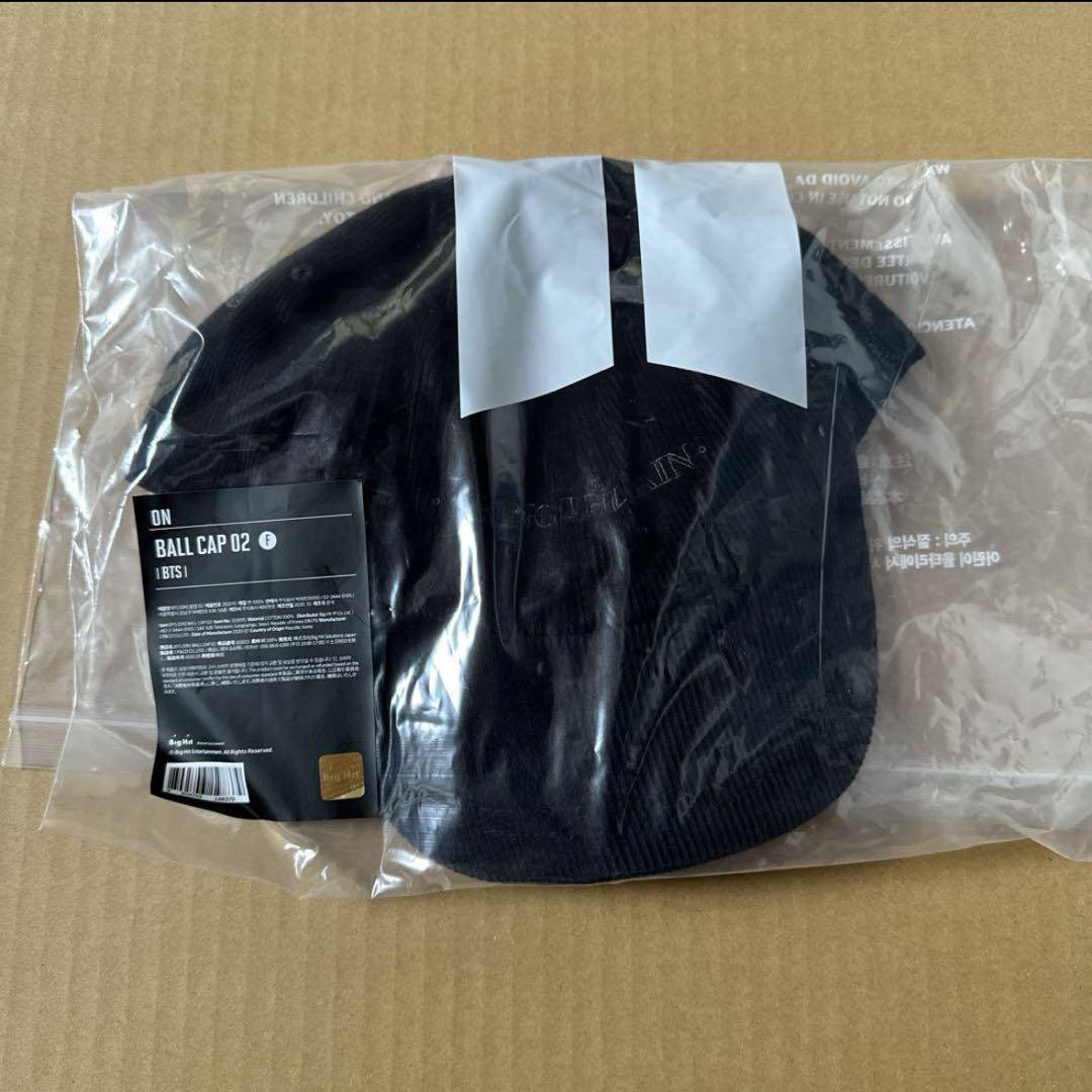 

[Б/У] BTS ON бейсболка черная БЕЙСБОЛКА ON