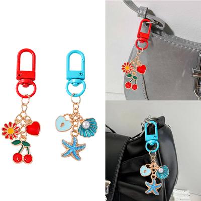 Elegant Gold Starfish Keychain Ocean Inspired Starfish Keychain Nautical Charm Fashion Keyrings Accessory Gift