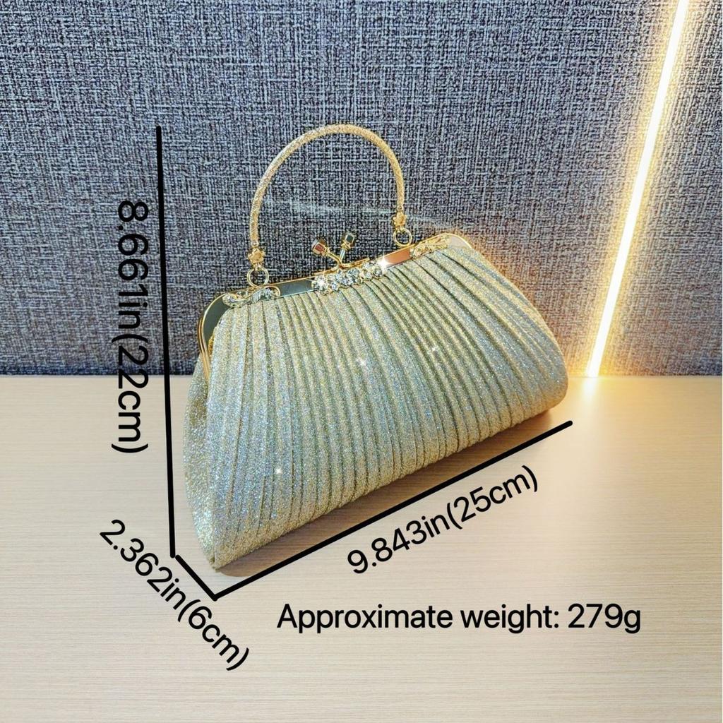 Diamond-encrusted Single-shoulder Crossbody Dinner Bag with Tassels and Diamonds for A Lady Carrying A Cheongsam