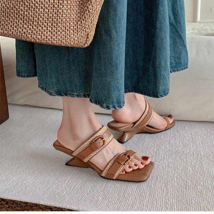 Fashion Shoes Low Rome Hoof Heels PU Rubber Fabric Low Shoes Hoof Heels Rome Rubber Fabric
