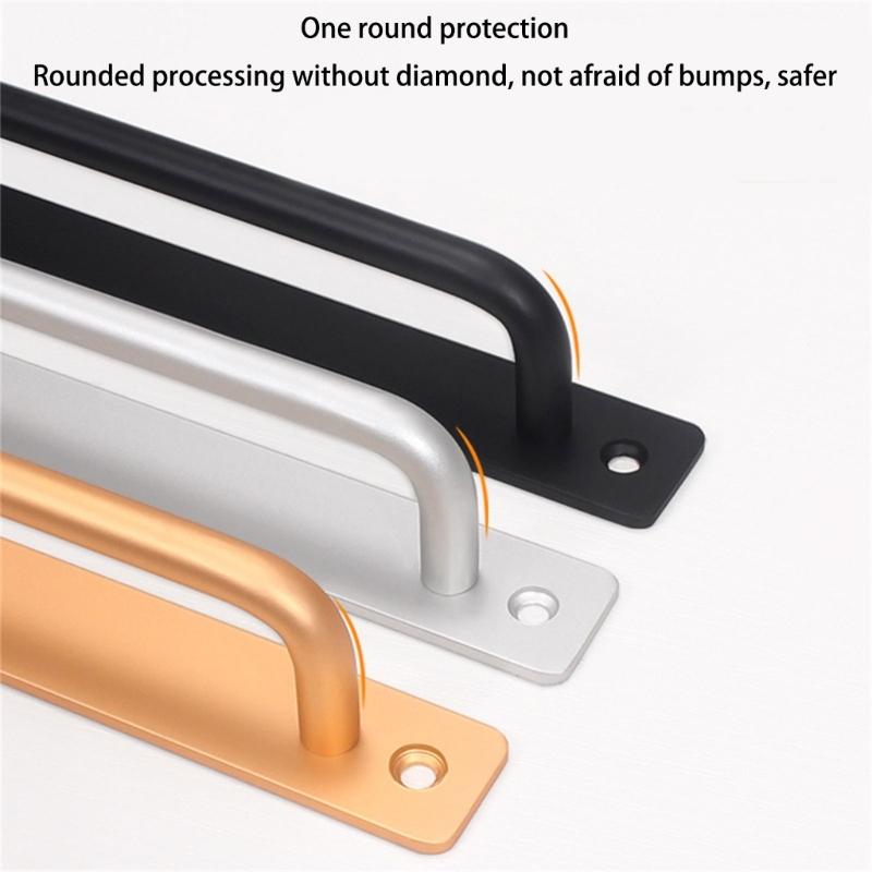 Balení 2 praktických posuvných dveřních klik s roztečí otvorů z hliníkové slitiny s montážními šrouby pro vnitřní i venkovní použití