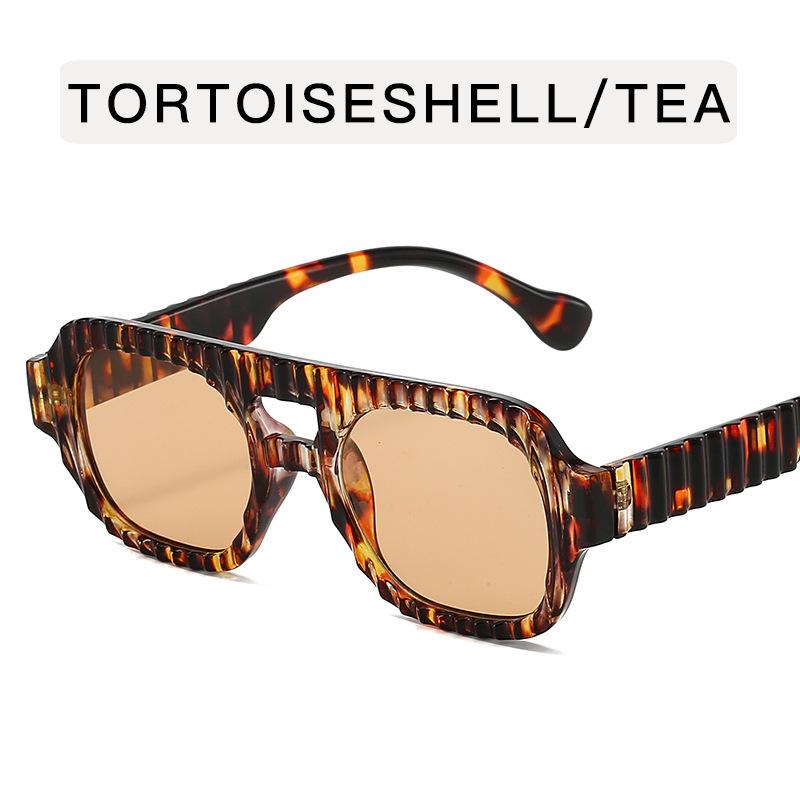Vintage Stylish Sun Glasses for Women Double Bridge Anti-glare Sunglasses Women European American Style Men’s Sunglass