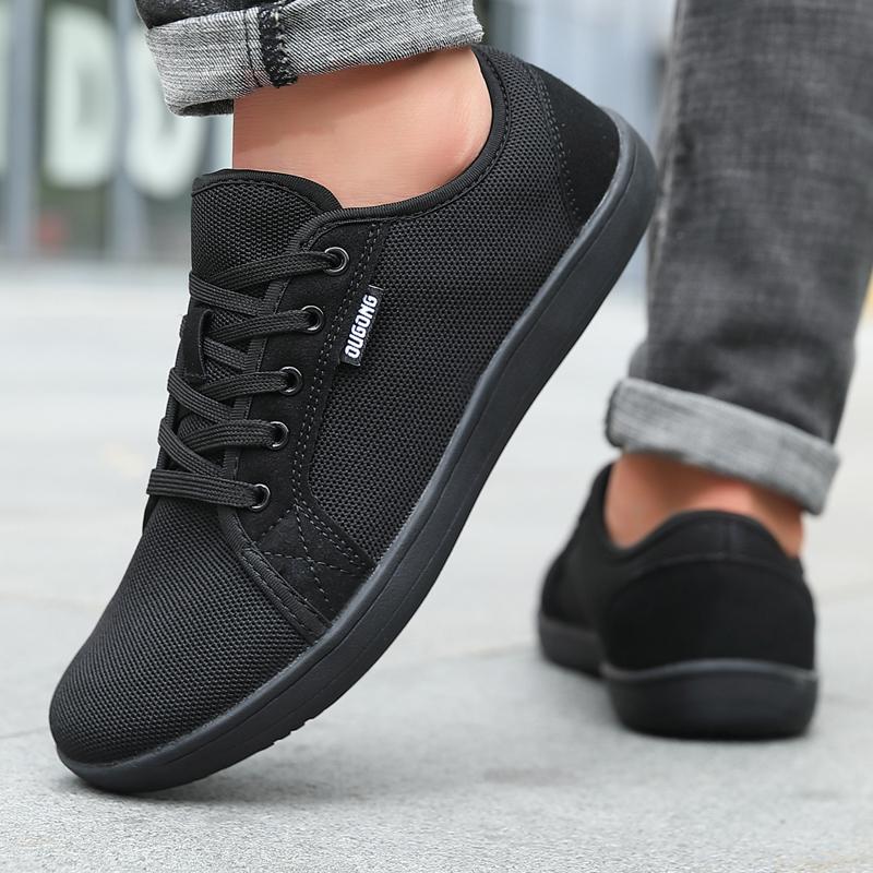 Men's New Wide Toe Mesh Casual Sneaker Breathable Walking Summer Casual Flat Bottom Anti Slip Sports Trendy Shoes for Men 2025