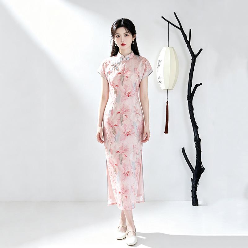 Pink national style new Chinese Suzhou long cheongsam improved young women's high-end retro short sleeves can be worn daily