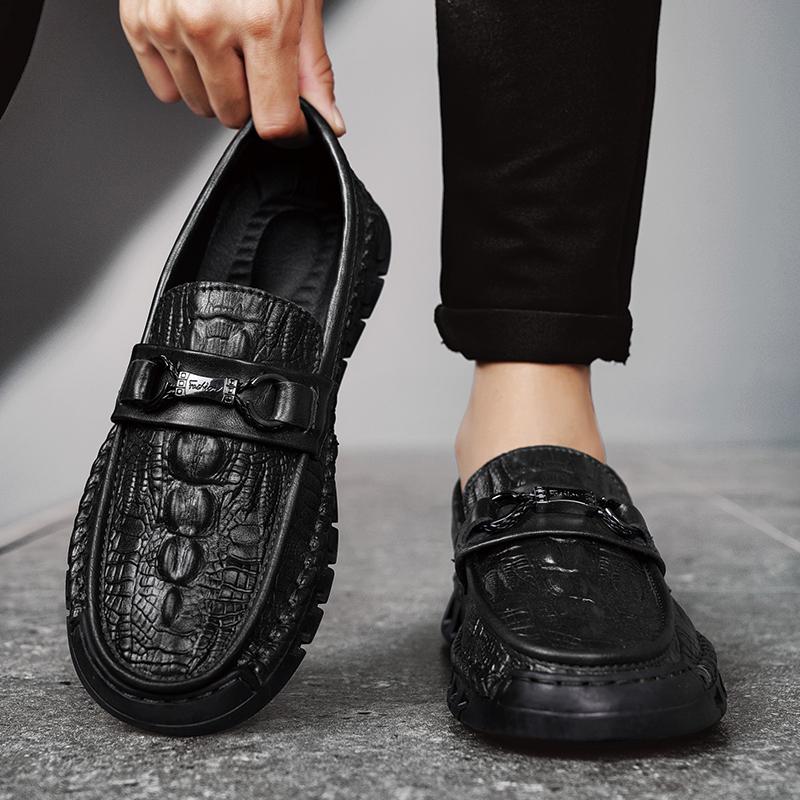 Fashion Leather Shoes Casual Business Shoes for Men Dress Tenis De Hombre Moccasins Mokasin Tenis Caballero Designer