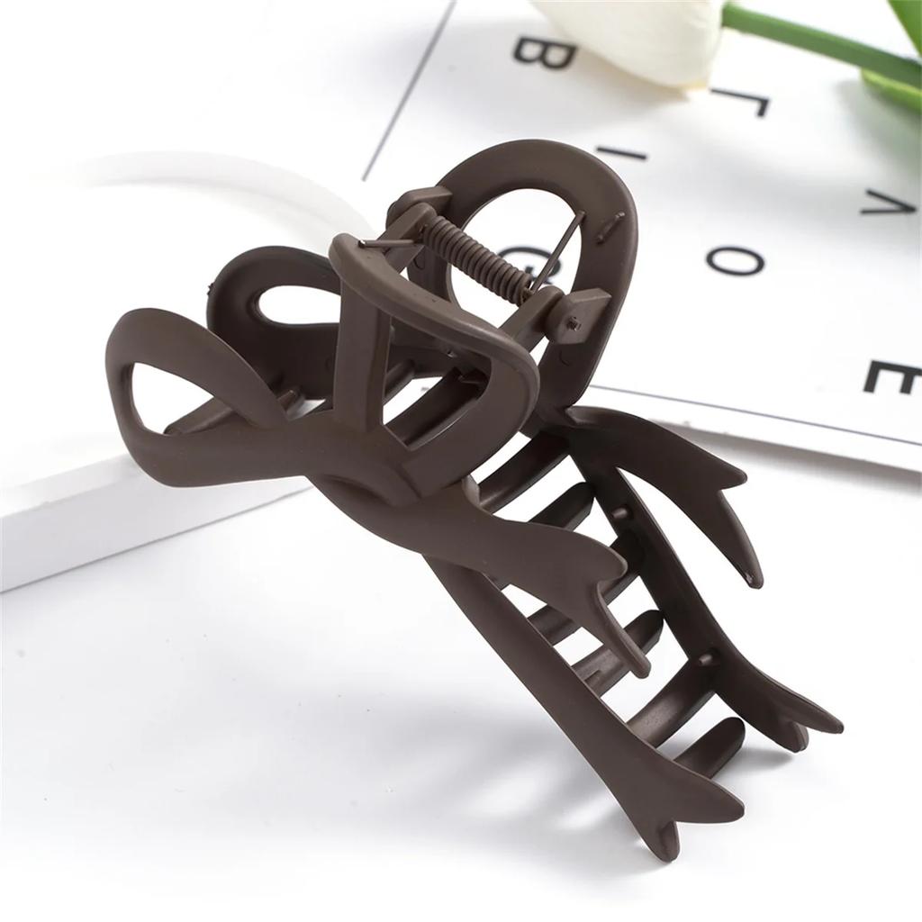 Matte Hair Clips Vintage Ribbon Bow Hair Claws Crab Headwear Hairpins Shark Ponytail for Women Hair Accessories Barrettes