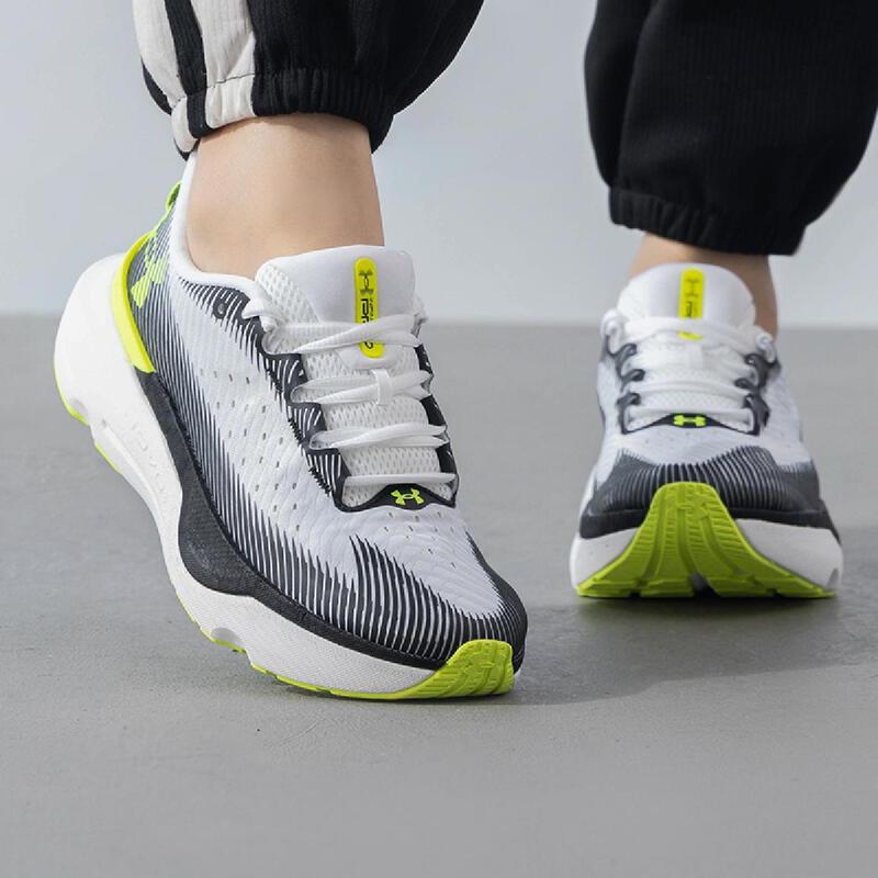 Under Armour Women s All-Season Sport Running Shoes 3027200-104 EU 38