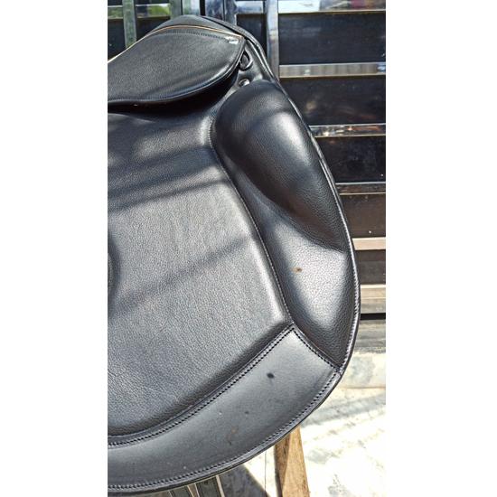 Leather Dressage Double Flap Changeable Gullets Saddle, Size 17", 17.5", 18"