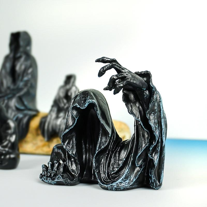 Lord Mysteries Of Black Robed Gothic Tabletop Decoration Artware Pvc Toy Gift