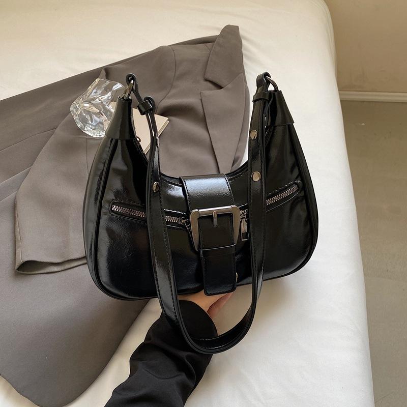 Small Bag Women's New Fashion Bag Versatile Messenger Bag