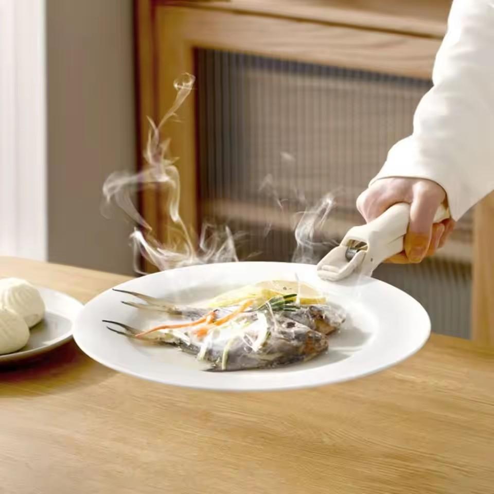 1pc Non-Slip Anti Scalding Clip New Meal Bowls Tongs Silicone Anti Scalding Holder Gripper Durable Bowl Clip Kitchen Gadgets