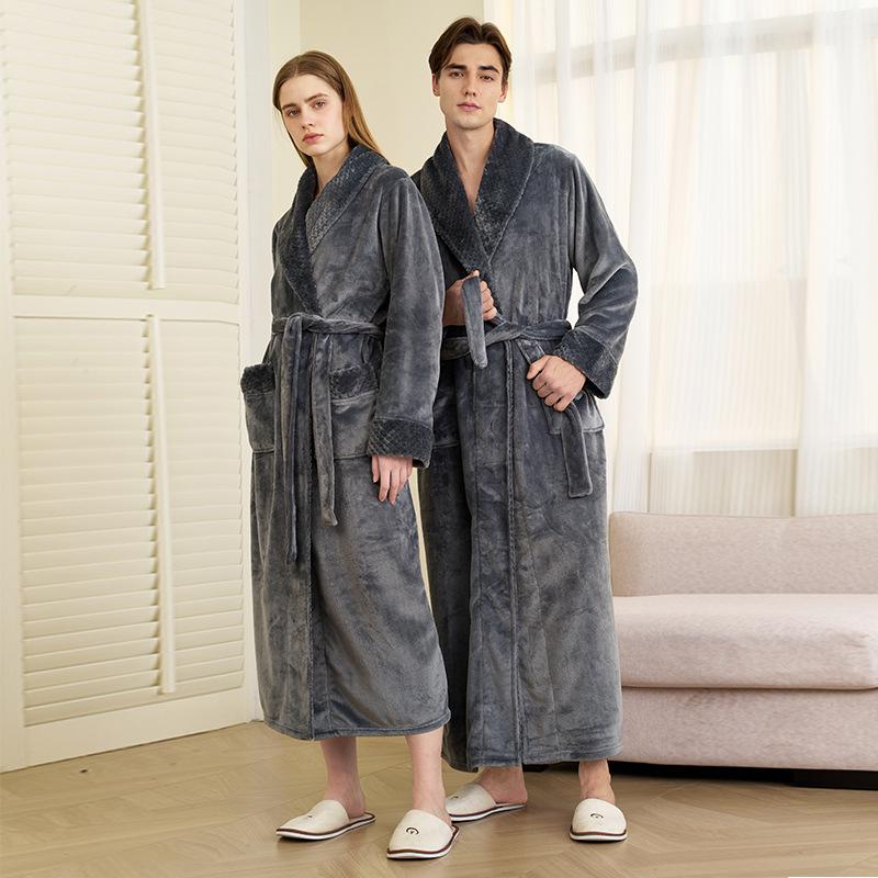 Men's Winter Shawl Collar Plush Fleece Bathrobe Soft Warm Long Sleeve Robe with Pockets Spa Robes for Men Comfortable Fluffy Homewear Sleepwear
