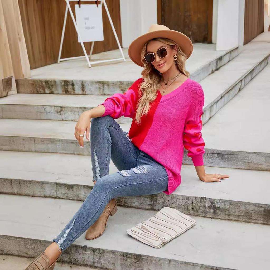 Autumn and Winter Contrasting Leopard Print V-neck Fashionable Pullover Women's Sweaters