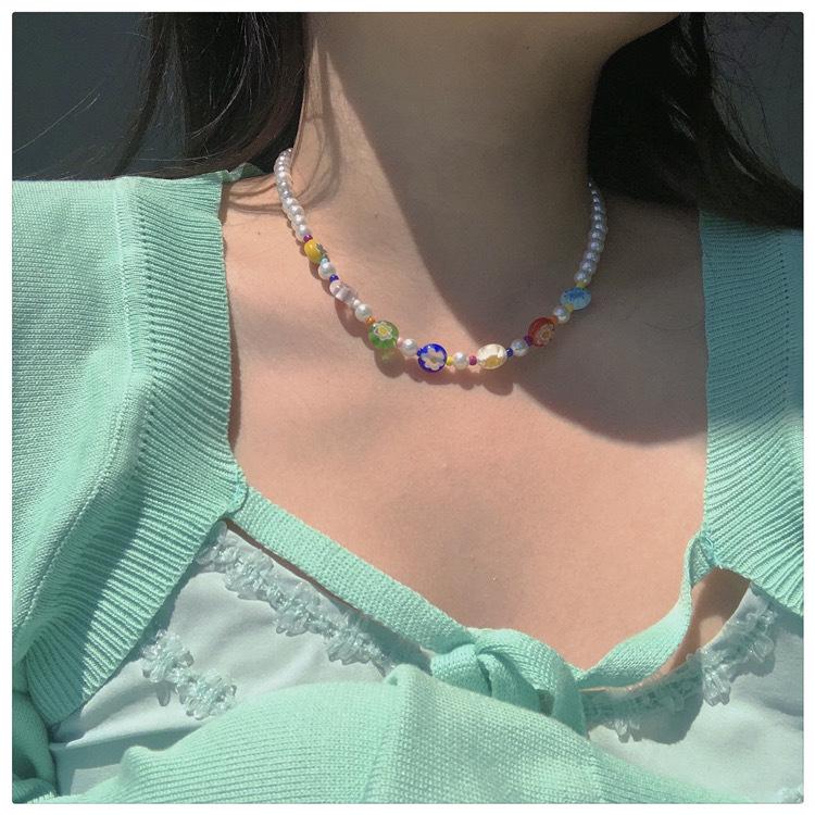 Daisy Flower Pearl Beaded Choker Necklace for Women