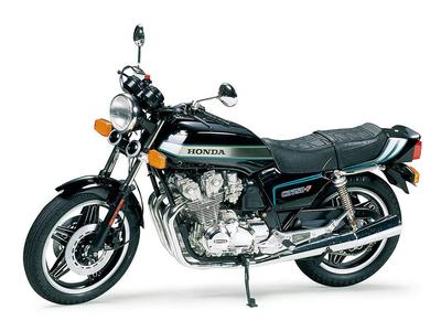 Tamiya Motorcykelserie Honda CB750F Plastikmodel 16020 1/6 Nr. 20