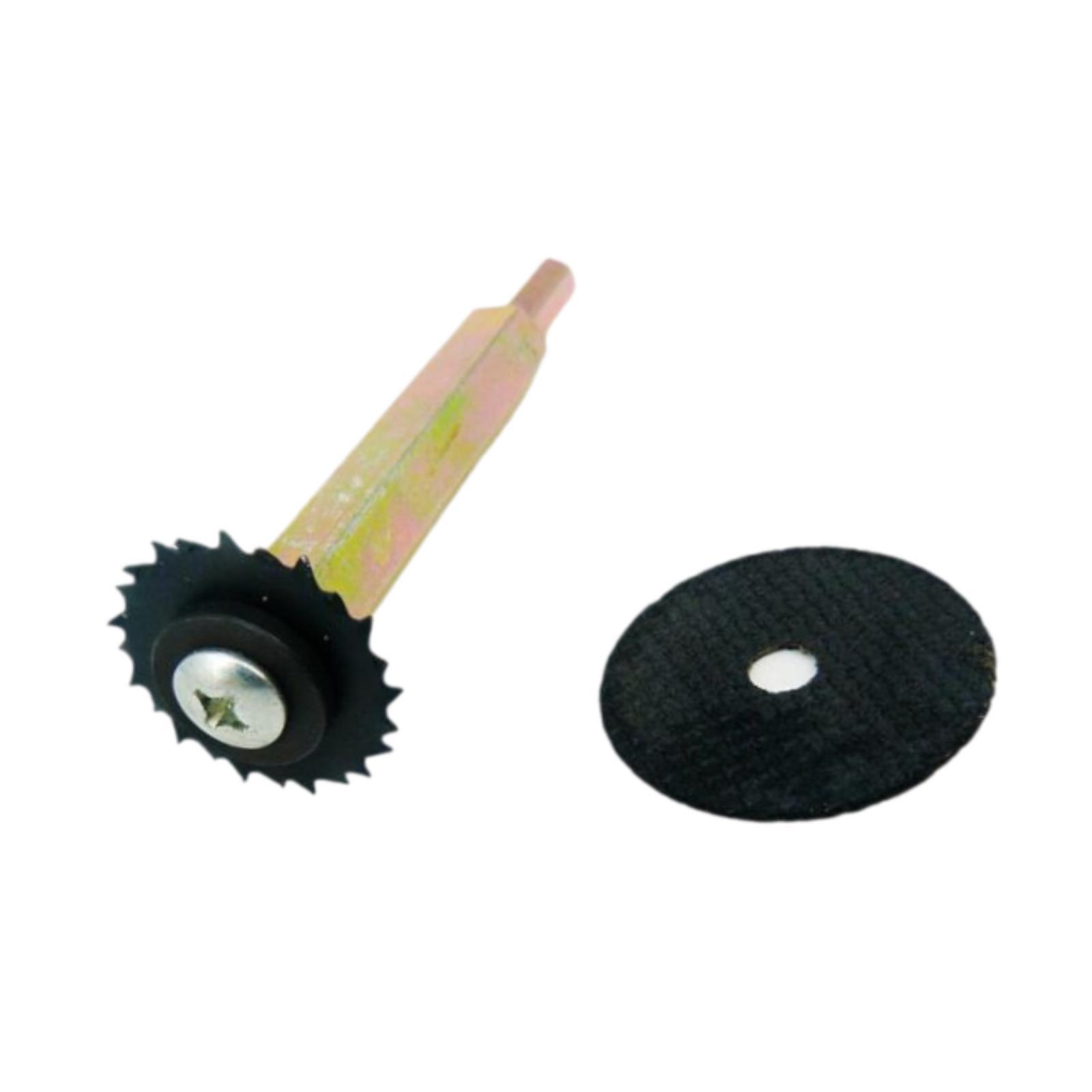 ПВХ труба в сантехнике внутри, устойчивая к портативному износу