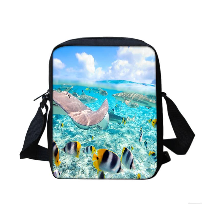 Multifunktionale Cartoon-Schultertasche mit großem Fassungsvermögen, die perfekte Geschenktasche für Jungen und Mädchen zum Schulanfang und Geburtstag.